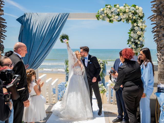 Il matrimonio di Andrea e Teresa a Bacoli, Napoli 2