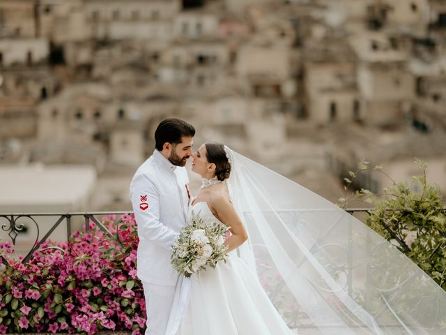 Il matrimonio di Paolo e Chiara a Modica, Ragusa 23