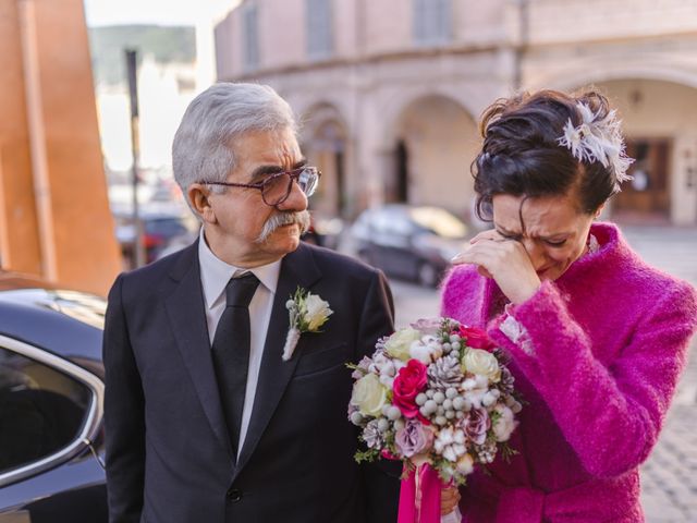 Il matrimonio di Serena e Emanuele a San Severino Marche, Macerata 63