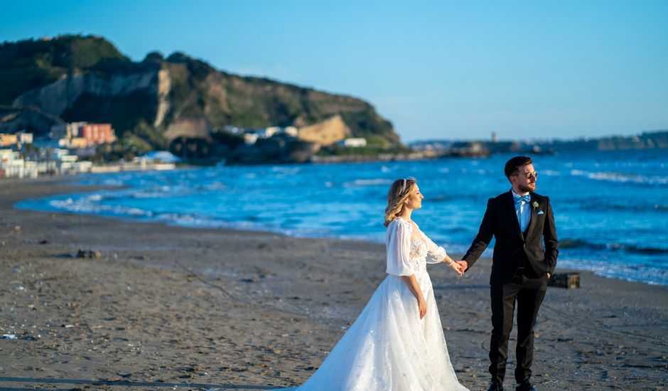 Il matrimonio di Andrea e Teresa a Bacoli, Napoli