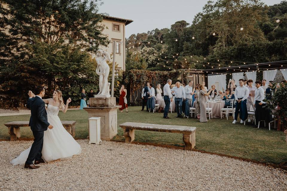 Le nozze di Sarah e Geoffrey