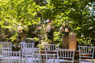 Viola Floral Designer - 5