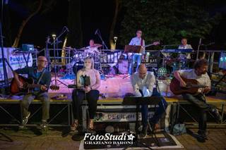 Delilah's Band - 1