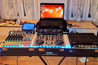 Berardi Schubert DJ & Event Service - 3