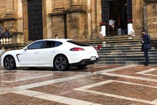 Luxury Car - 14