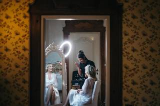Yassine Make-Up & Hairstyle - 5
