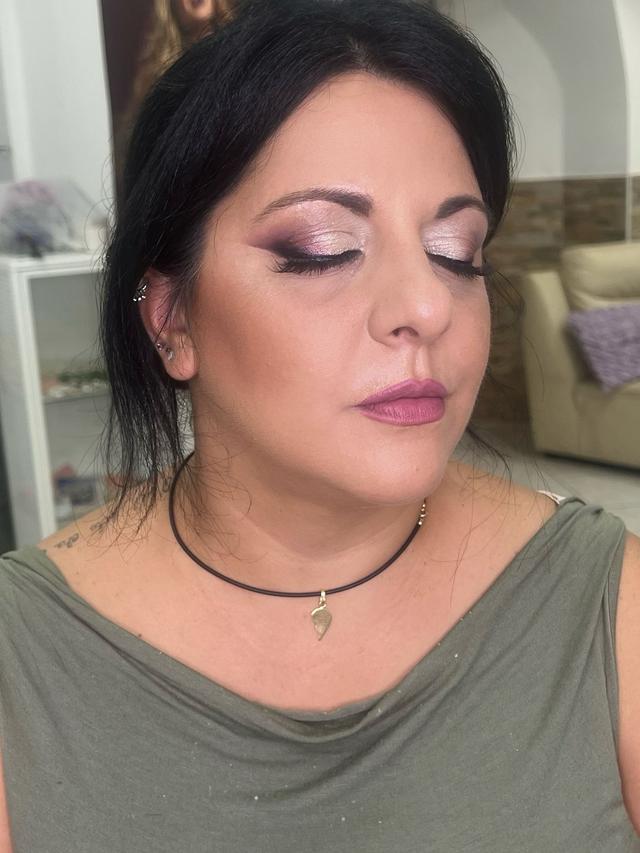 Melinda Marchese Make-up & Beauty - 1