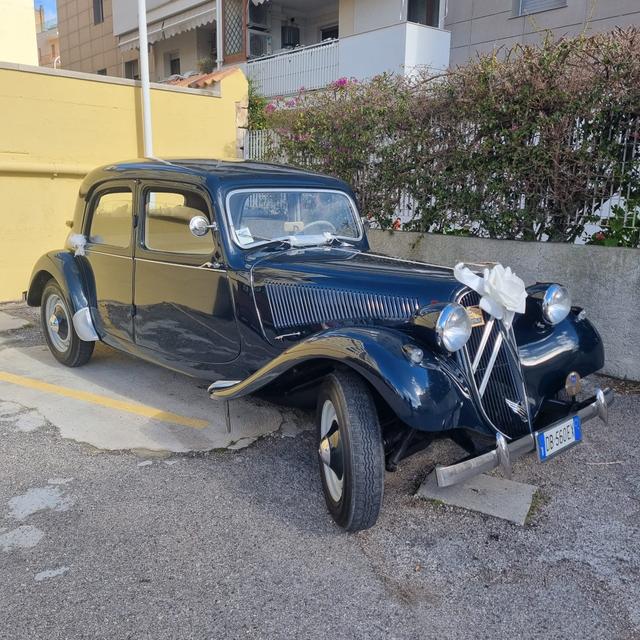 Alberto Auto d'Epoca e Maggiolone - 1