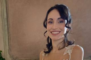 Luna Make up & hairstylist - 1