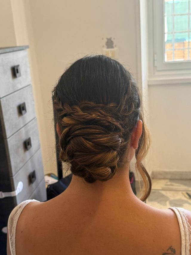 Alessandra Cidoni Make up & Hair Stylist - 4