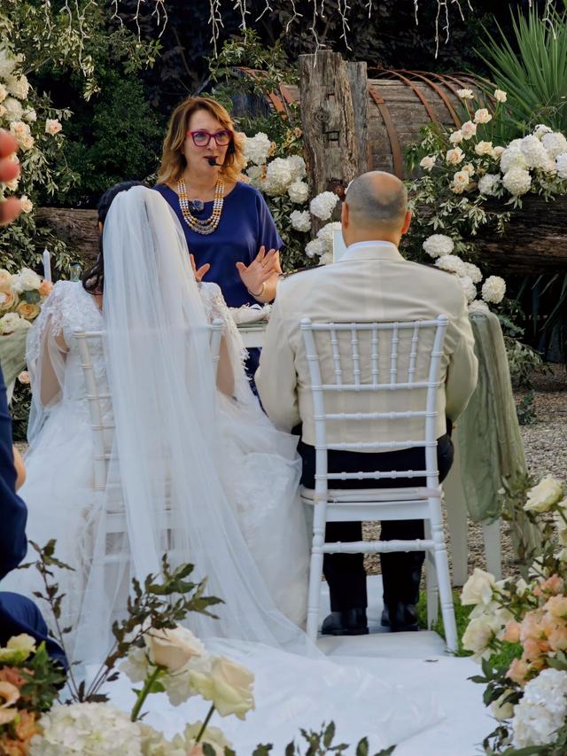 Celebrante Matrimonio Civile e Simbolico in Sicilia - Emilia Rejtano - 2