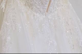 The Amazing Dress Company - 9
