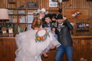 Cowboys Guest Ranch - 6