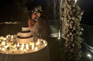 Astor Garden - 16