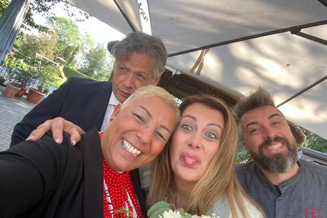 Patrizia Siminelli Singer 3