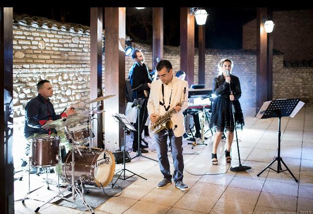 Lidia Conte & Midnight Special - Wedding Band - 4