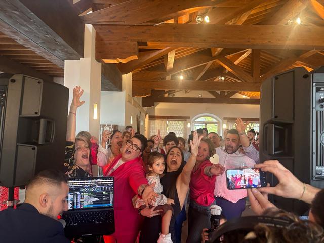 DJ Tommy B Wedding Entertainment - 1