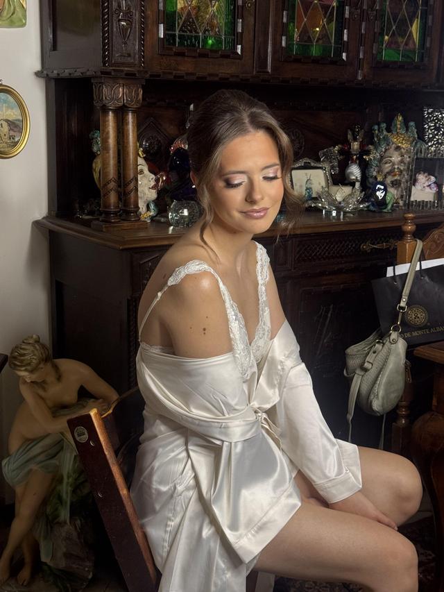 Mihaela MUA - 2