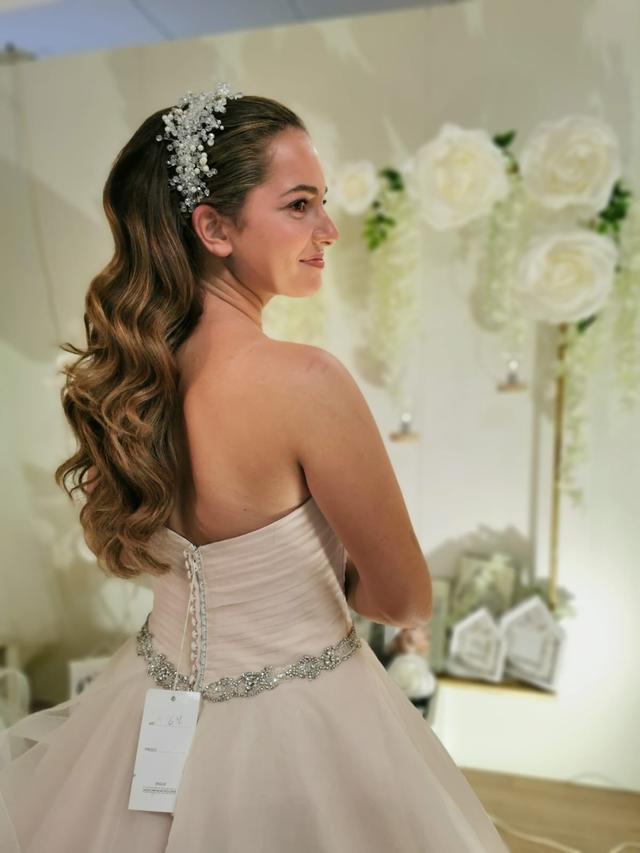 Er-hair by Revolution Hairstylist - 1