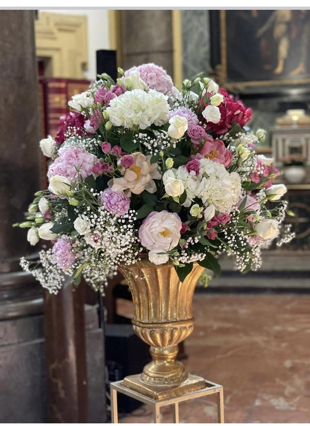 Valentina Tumminello Floral & Event Designer - 2