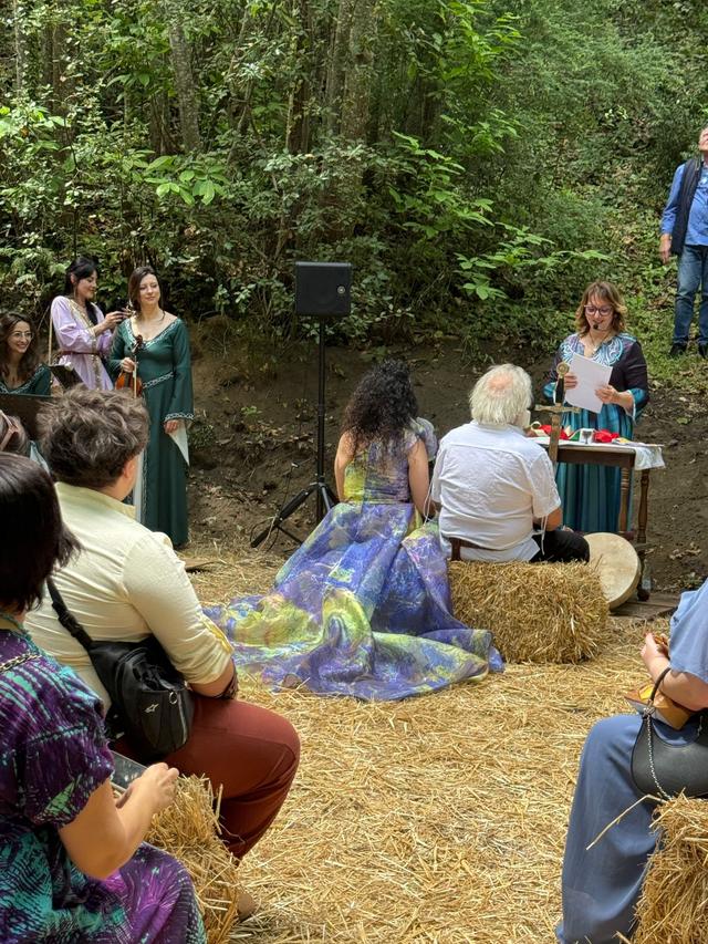 Celebrante Matrimonio Civile e Simbolico in Sicilia - Emilia Rejtano - 1