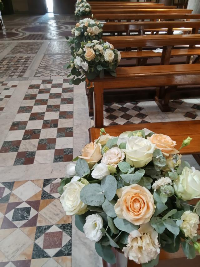M&E Wedding Flowers - 2