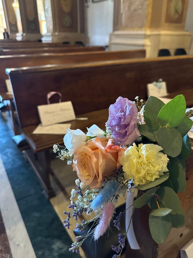 Esho Funi Floral Designer - 2