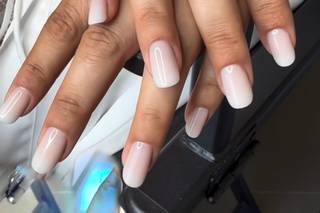 Delia Cassinesi Luxury Nails & Make-up - 6