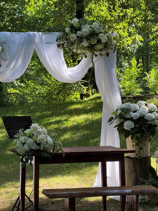 Coco Wedding & Event Coordinator - 1