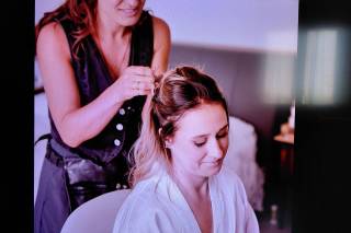 Van Sara Make-up Artist - 11