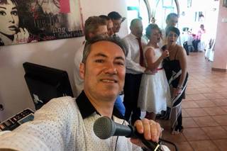 Massi Live Music & Karaoke 2