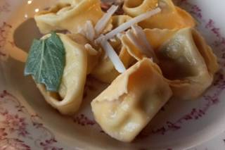 Mustache Catering - 13