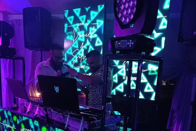 DJ 4u 2