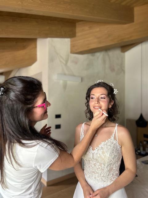 Monica Mariana image consultant & make-up artist - 2