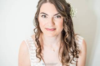 Rachele Anne Sawali Make up Artist - 5