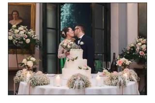 La Vie Est Belle Pasticceria - 22