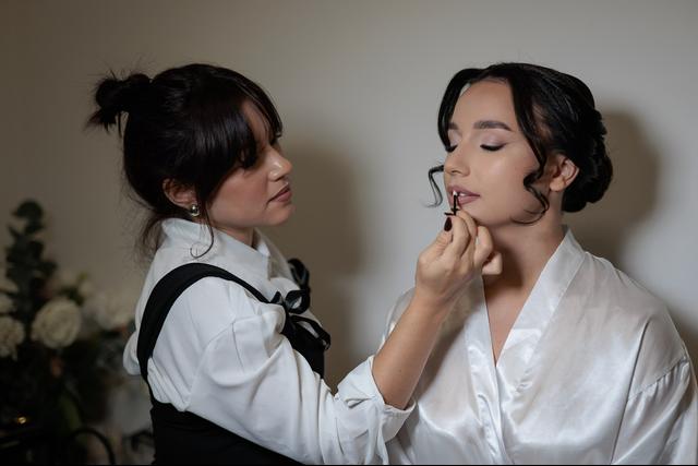 Dami Glam Make-up - 3