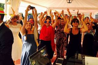 Dejavù Show Agency - 12