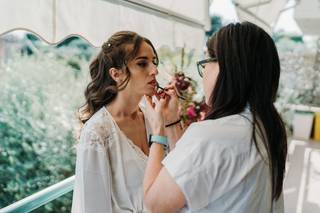 Ghisce Hair & Makeup Artist - 10