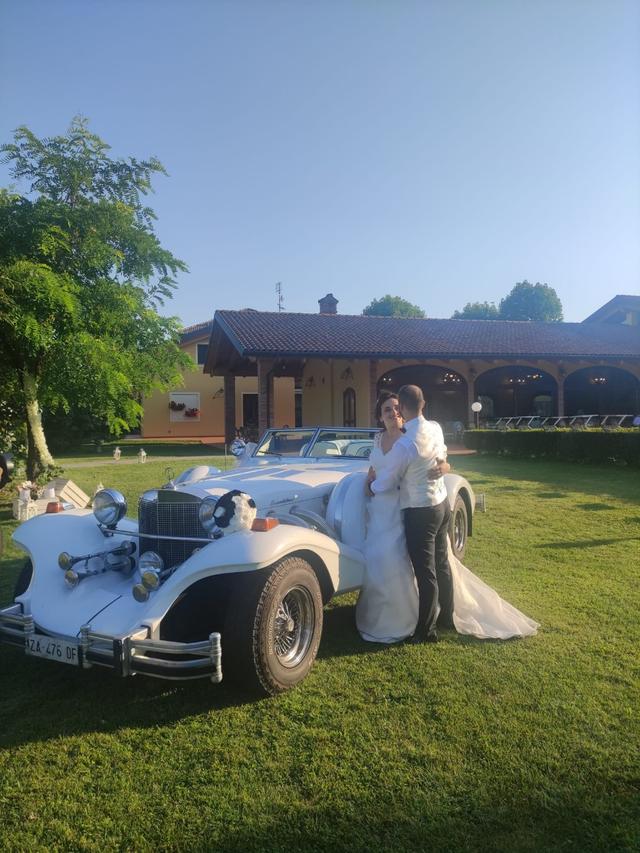 Deluxe Car - 2