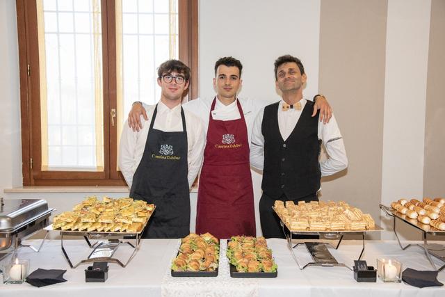 Cm Catering & Banqueting - 1