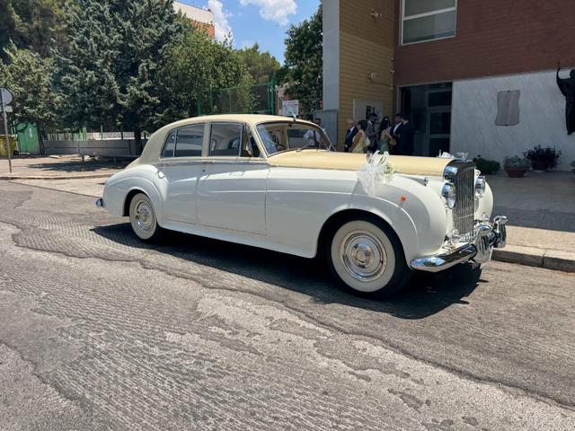 Auto Nuova Epoca - 1