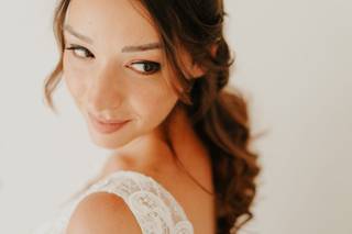 Ghisce Hair & Makeup Artist - 16