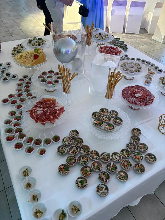 For You Cocktail & Wine Catering - 2