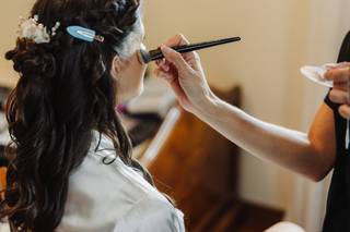 Dion Dangerfield Makeup Artist - 5