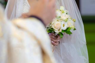 Emma Moretti Bridal Stylist - Make-Up & Hair Artist - 21
