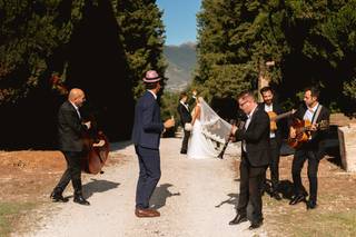 Swing me to the moon - 6