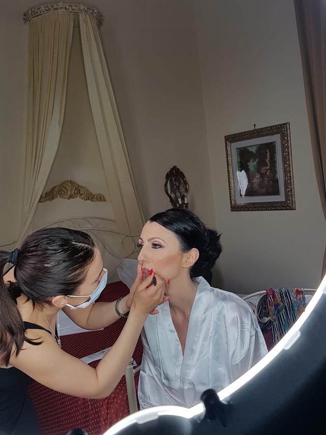 Angela Conte Make-Up - 1