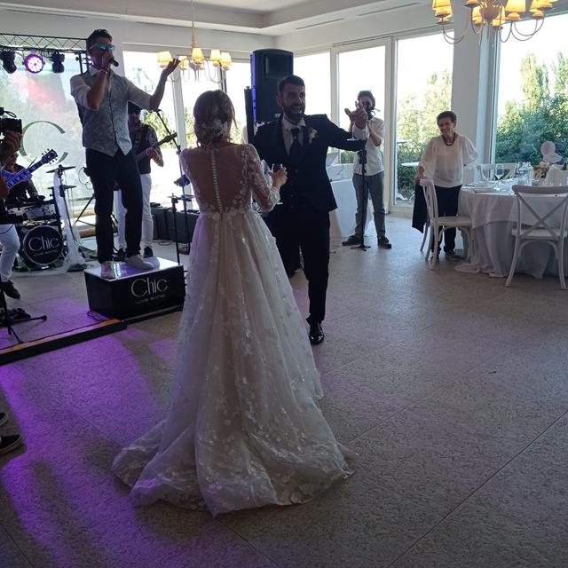 Chic Live Band - Wedding Entertainment - 3