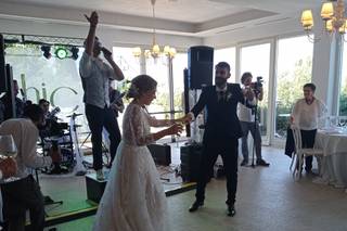 Chic Live Band - Wedding Entertainment - 10